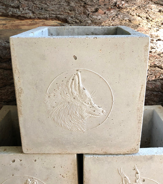 Red Fox Cameo Planter
