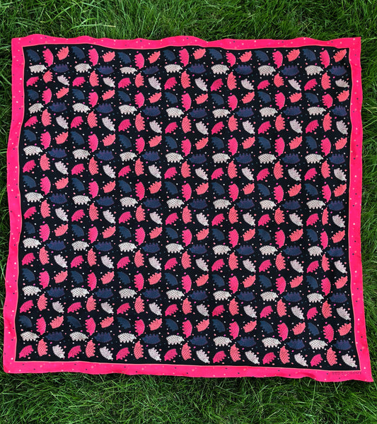 Black and Raspberry Echidna Scarf