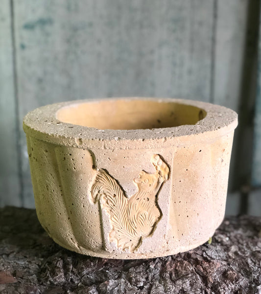 Vintage Squirrel Swirl Planter